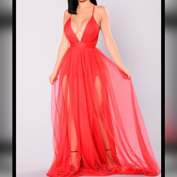 Dress - Picture 3 of 3